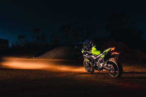 Street Race Motorcycle Night City 4k Wallpapers - Wallpaper Cave