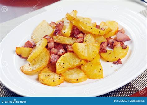 Potato chips stock photo. Image of pickles, fried, vegetables - 31762260