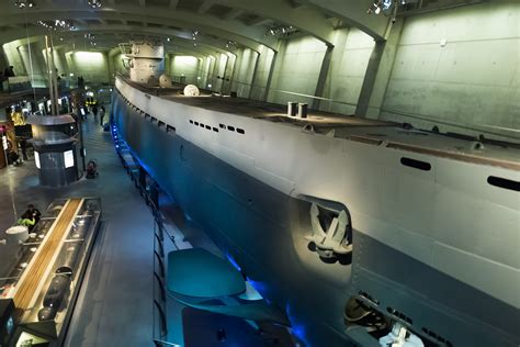 "The Way I See It" - Russ Lowe: U-505 Submarine at The Museum of Science and Industry