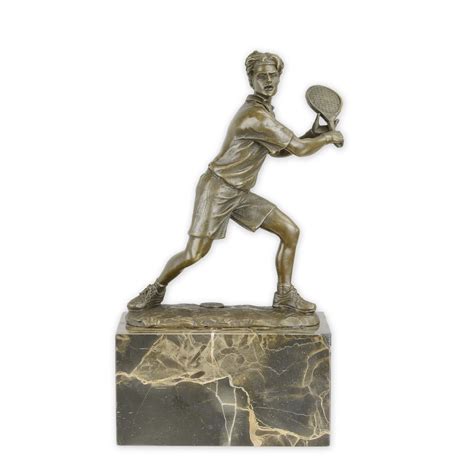 Decosite.com : A BRONZE SCULPTURE OF A TENNIS-PLAYER