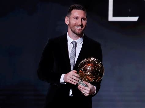 Throwback: Lionel Messi wins fifth Ballon d'or 2015