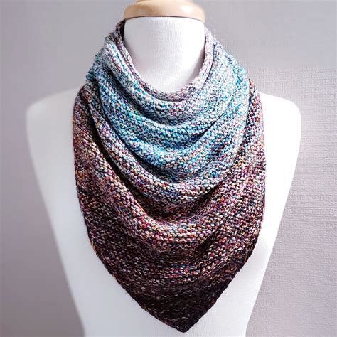 Free Cowl Knitting Patterns for Beginners - Knitfarious