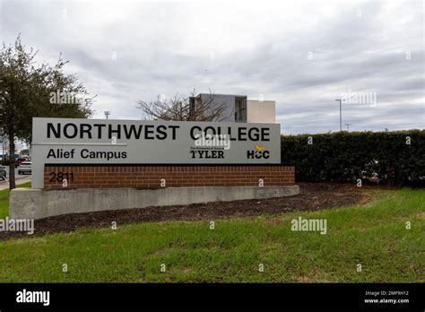 Houston Community College Alief Campus Sign Stock Photo - Alamy