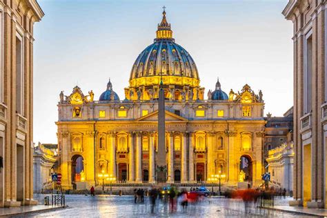 St. Peter's Basilica ️ 4 Secret Ways to Avoid the Lines