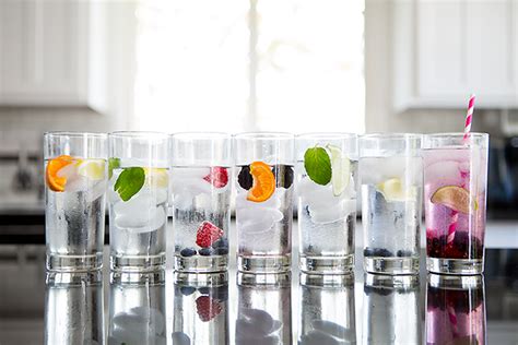 Healthy Drinks: 7 Days of Fruit-Infused Sparkling Water - Modern Parents Messy Kids