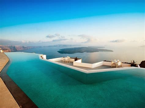 The 40 Most Stunning Infinity Edge Pools in the World