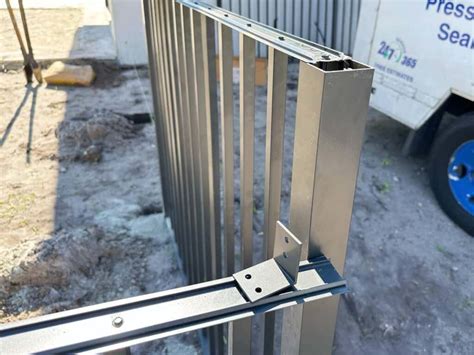 How To Install An Aluminum Picket Fence & Gate - Engineering Plans