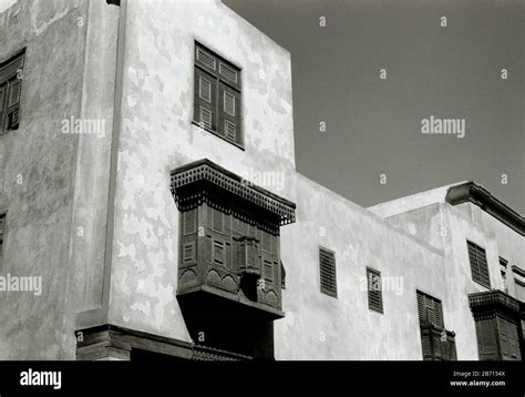 Travel Photography - Beautiful latticework architecture in Islamic Fatimid Cairo district of the ...