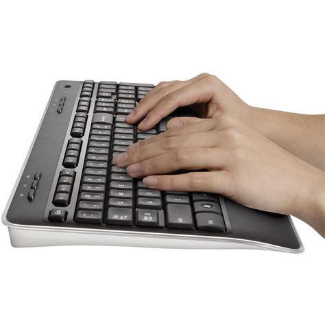 Logitech MK520 Wireless Combo Wireless keyboard/mouse combo Black from Conrad.com