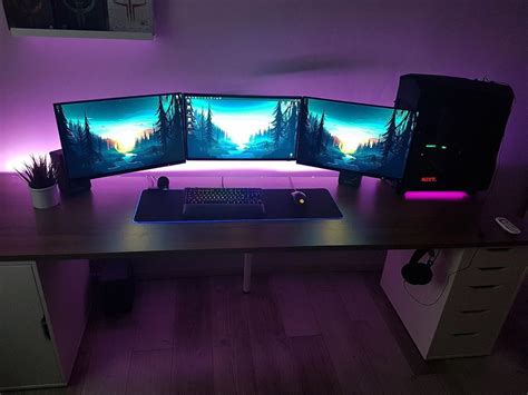 Custom Ikea Gaming Desk / Pin by Vasiliy Nistratov on Working room ideas in 2020 | Ikea gaming ...