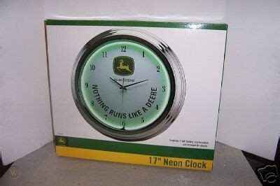 JOHN DEERE 17" GREEN NEON WALL CLOCK - BRAND NEW! | #36257371