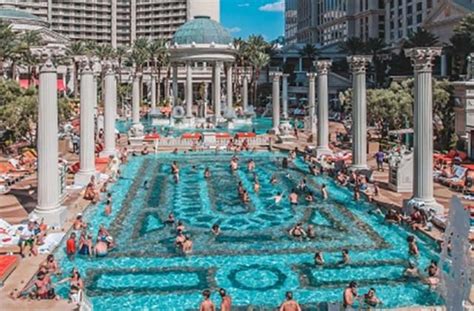 Caesars Palace Pool | Cabanas & Daybeds | Hours & Photos | Las Vegas