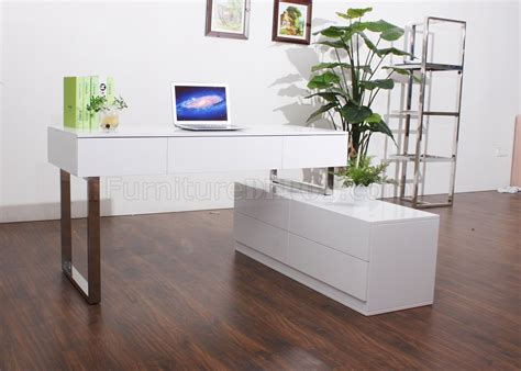 KD12 Modern Office Desk by J&M in White Lacquer