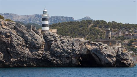 The lighthouse of Port de Soller wallpaper - World wallpapers - #49784