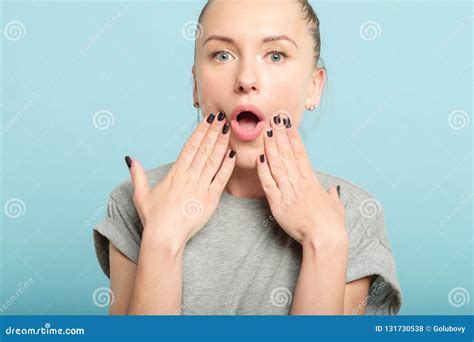 Shock Woman Open Mouth Emotional Facial Expression Stock Photo - Image of surprised, open: 131730538