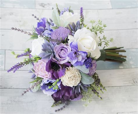 Lilac Arrangements and Bouquet Ideas