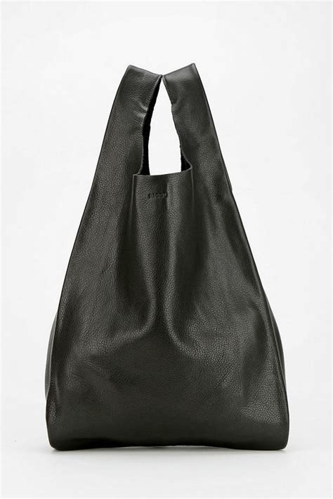 Baggu Classic Small Leather Shopper Bag, $120 | Urban Outfitters | Lookastic