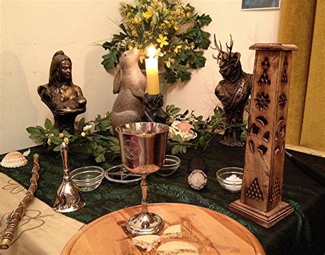 Pin by Michaela Bundgaard on Fabrics for Altars & Spiritual Spaces | Witches altar, Pagan crafts ...