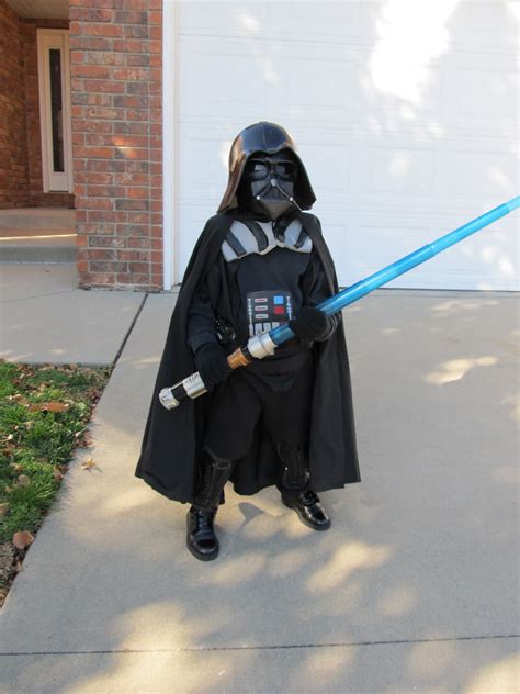 DIY Project Crazy: Home Made Darth Vader Costume