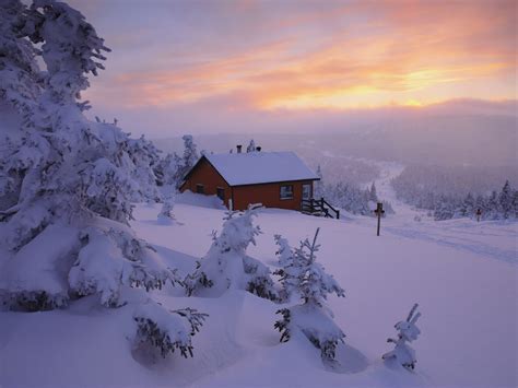 Winter Mountain Cabin Wallpaper - WallpaperSafari