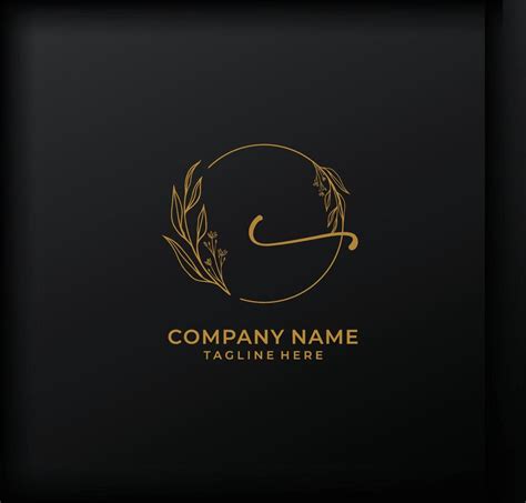 C Letter Logo. Gold Letter Design Vector with Golden Luxury Colors 8360798 Vector Art at Vecteezy