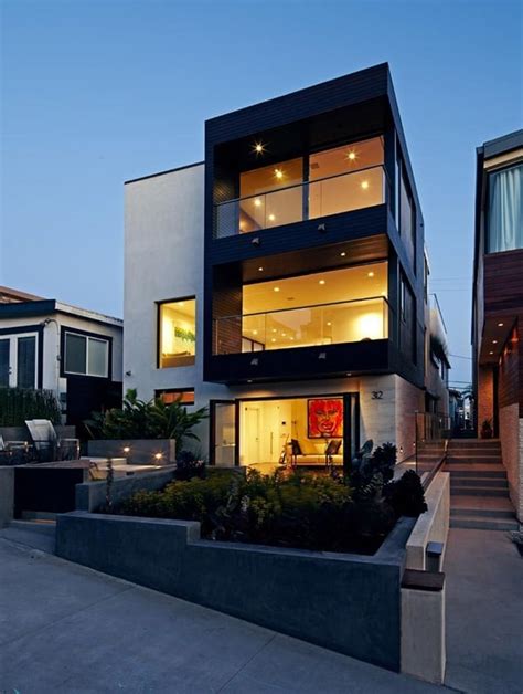 Stunning modern transformation of Manhattan Beach House