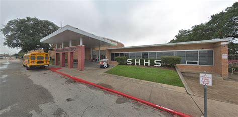 South Houston High School closed as power outage persists following tornado