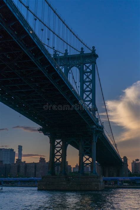 Manhattan Bridge during Sunset Stock Image - Image of landmark, evening: 127853507