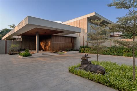 18+ Awe-Inspiring Vernacular Contemporary Architecture | Inspiratif Design