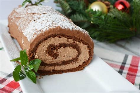 Yule Log Cake - Hoosier Homemade