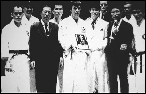 1000+ images about Bruce lee and chuck norris on Pinterest | Bruce lee chuck norris, Bruce lee ...