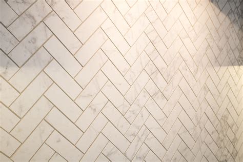 Herringbone Tile Pattern | Herringbone tile pattern, Flooring tiles designs, Herringbone tile