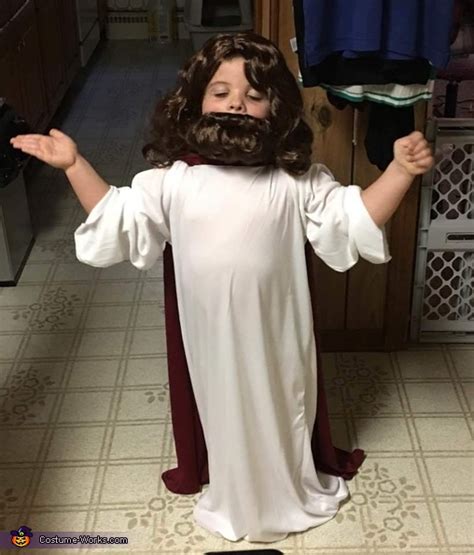 Jesus Christ Child Costume | Creative DIY Costumes