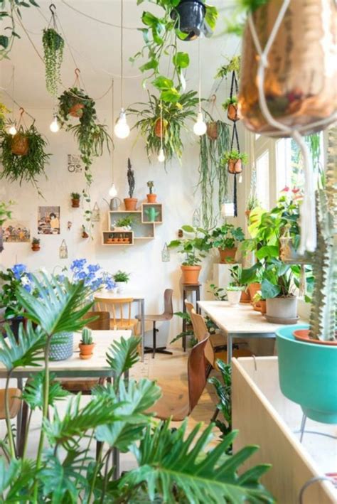 16 Inspiring Indoor Plant Display and Decoration Ideas - GODIYGO.COM