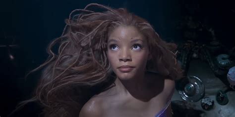 'She was never going to have candy apple red hair': TikToker defends Halle Bailey's hair color ...