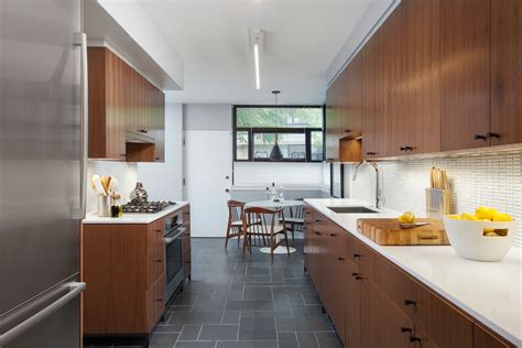 Slate Kitchen Floor Designs: Pros and Cons