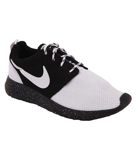 Nike White Running Shoes Price in India- Buy Nike White Running Shoes Online at Snapdeal