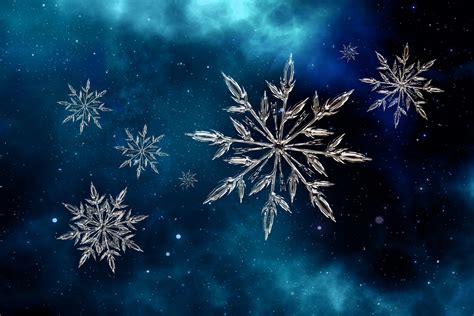 Download Blue Ice Artistic Snowflake 4k Ultra HD Wallpaper