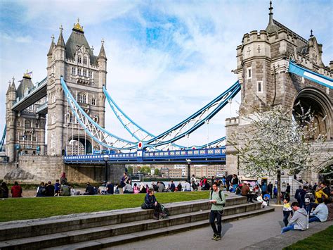 A Guide to Tower Bridge in London | Ulysses Travel