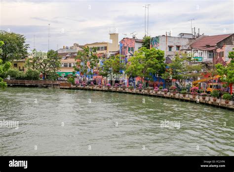 Street art along Malacca River, Malacca, Malaysia Stock Photo - Alamy