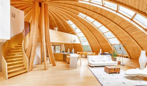 This 'DIY' Domed Eco-House Will Literally Make Your Head Spin