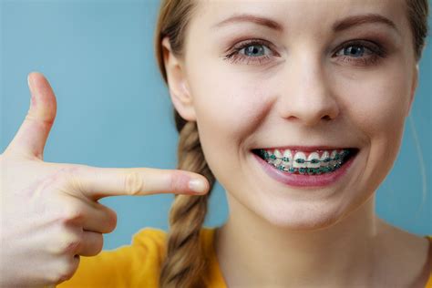 10 Tips for Braces Pain Relief - Lasley Orthodontics