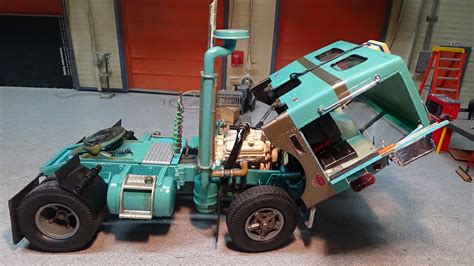 Peterbilt - Model Trucks: Big Rigs and Heavy Equipment - Model Cars Magazine Forum