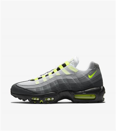 Air Max 95 OG 'Neon Yellow' Release Date. Nike SNKRS