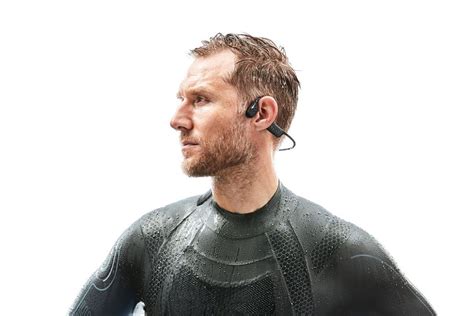 AfterShokz Xtrainerz Waterproof bone conduction headphones on CES - Bone conduction