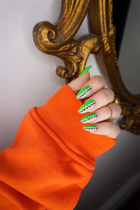 Manicure of the Month: Neon Green Nails - living after midnite