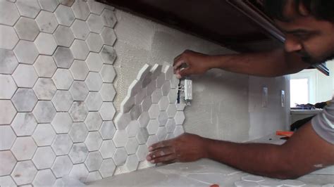 Installing Mosaic Tile Backsplash - Deriding-Polyphemus