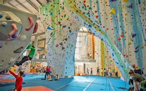 10 Rules for Indoor Route Climbing Etiquette - Gripped Magazine