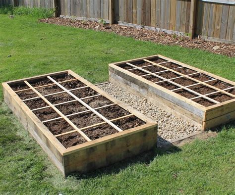 Pallet Raised Garden Bed Plans