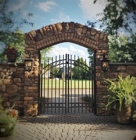 Aluminum Entry Gates | Swiss Valley Fence